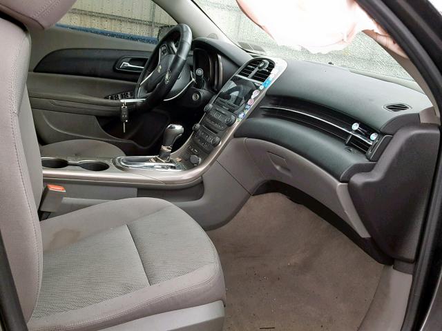 1G11B5SA0DF181985 - 2013 CHEVROLET MALIBU LS 灰色 照片 5