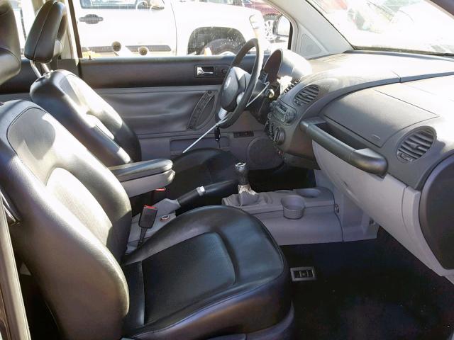 3VWCD21C6YM454359 - 2000 VOLKSWAGEN NEW BEETLE Qara foto 5
