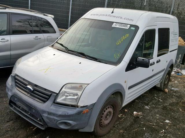 NM0LS6AN6BT056494 - 2011 FORD TRANSIT CO WHITE photo 2