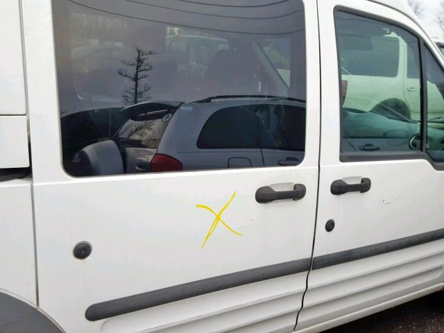 NM0LS6AN6BT056494 - 2011 FORD TRANSIT CO WHITE photo 6