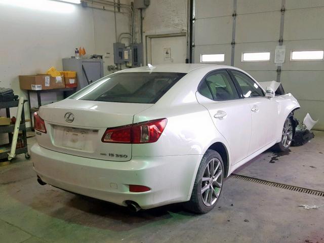 JTHCE5C29B5000561 - 2011 LEXUS IS 350 WHITE photo 4