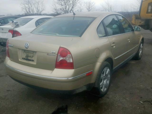WVWTH63B12P137576 - 2002 VOLKSWAGEN PASSAT GLX 金色 照片 4