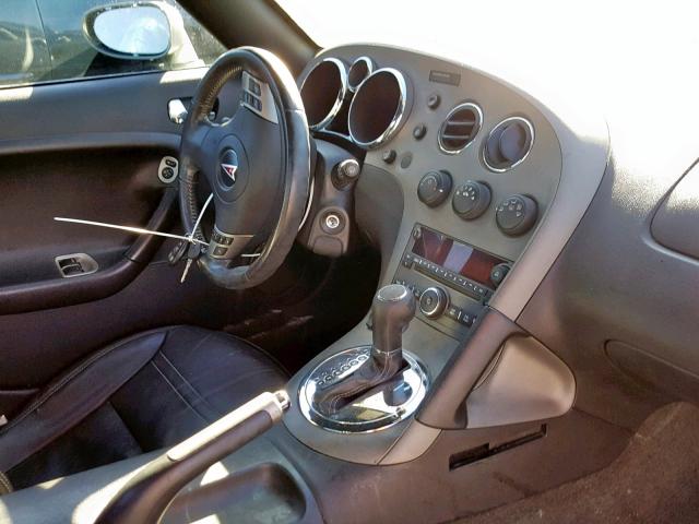 1G2MB35B17Y123569 - 2007 PONTIAC SOLSTICE GRAY photo 9