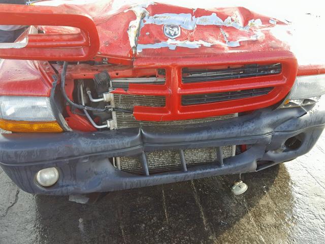 1D4HR38NX3F615511 - 2003 DODGE DURANGO SP RED photo 9