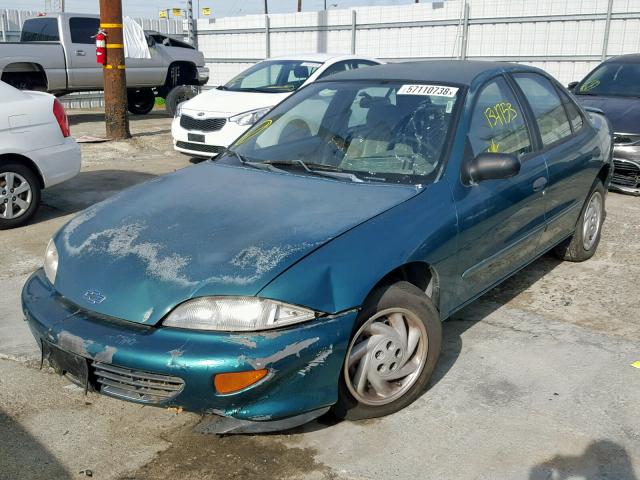 1G1JF52T4W7128211 - 1998 CHEVROLET CAVALIER L GREEN photo 2