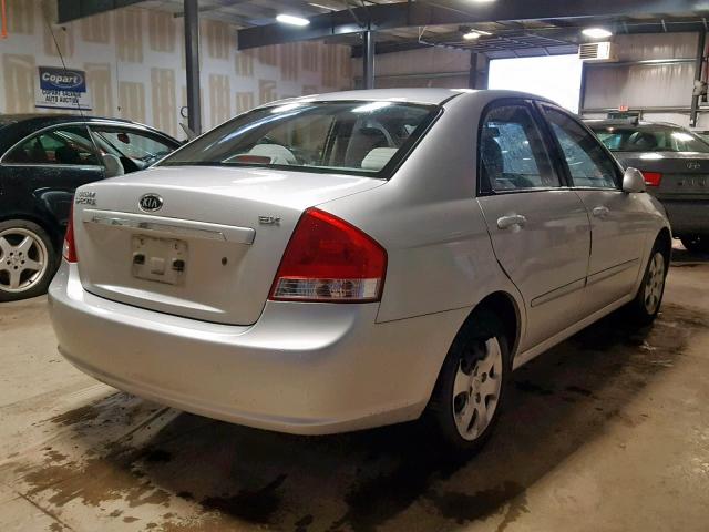 KNAFE222695648364 - 2009 KIA SPECTRA EX SILVER photo 4