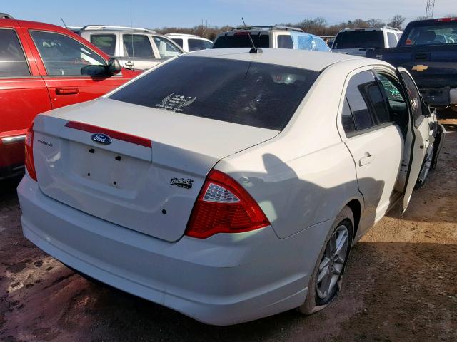 3FAHP0GAXBR268527 - 2011 FORD FUSION S WHITE photo 4