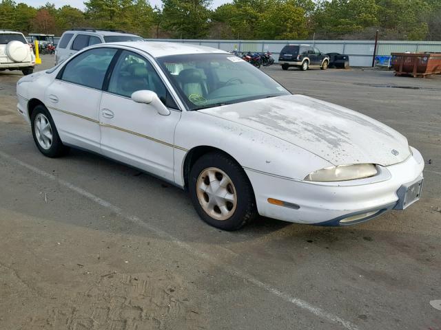 1G3GR62C4T4100260 - 1996 OLDSMOBILE AURORA WHITE photo 1