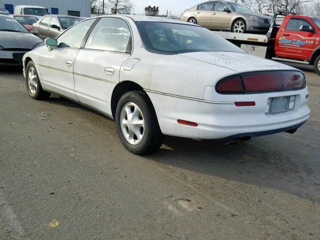 1G3GR62C4T4100260 - 1996 OLDSMOBILE AURORA WHITE photo 3