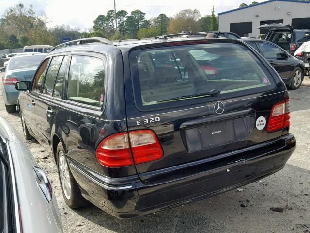 WDBJH65J8YB123545 - 2000 MERCEDES-BENZ E 320 BLACK photo 3