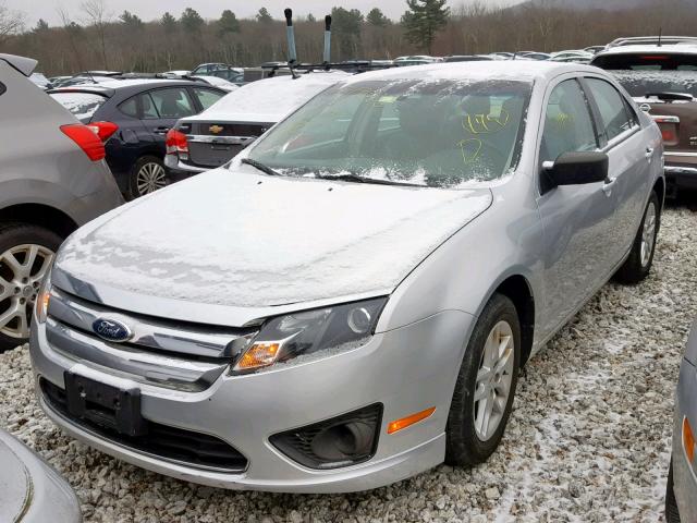 3FAHP0GA7CR173232 - 2012 FORD FUSION S GRAY photo 2