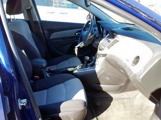 1G1PB5SH7D7291479 - 2013 CHEVROLET CRUZE LS BLUE photo 5