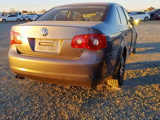 3VWRG71K56M772170 - 2006 VOLKSWAGEN JETTA 2.5 GRAY photo 4