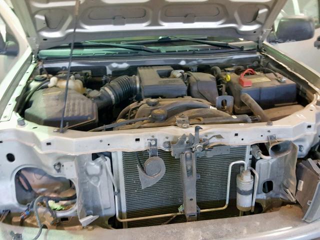 1GCDT136268173561 - 2006 CHEVROLET COLORADO SILVER photo 7