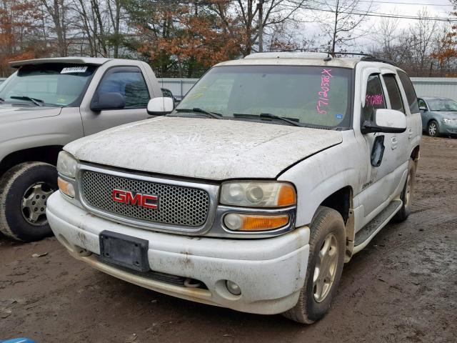 1GKEK63UX2J286796 - 2002 GMC DENALI WHITE photo 2