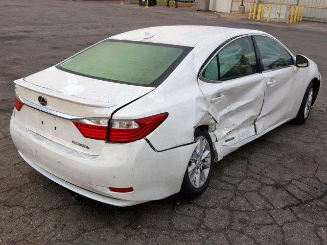 JTHBW1GG5E2045073 - 2014 LEXUS ES 300H WHITE photo 4