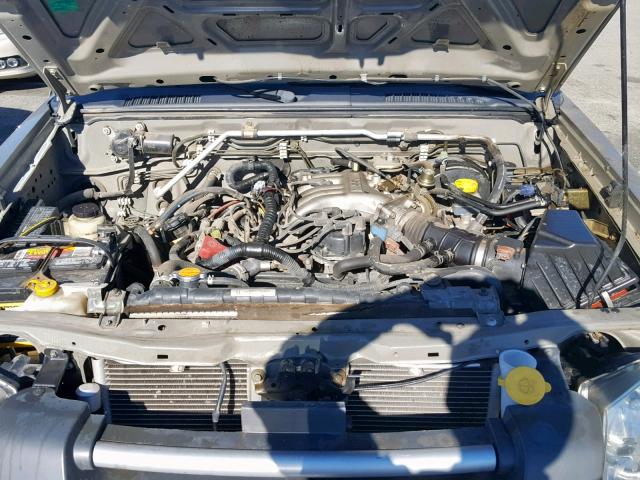 1N6ED29Y73C404444 - 2003 NISSAN FRONTIER C TAN photo 7