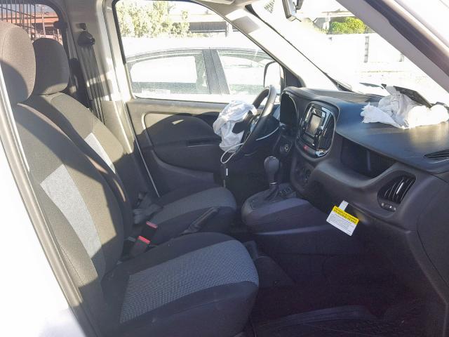 ZFBERFAB7H6F48140 - 2017 RAM PROMASTER 白色 照片 5