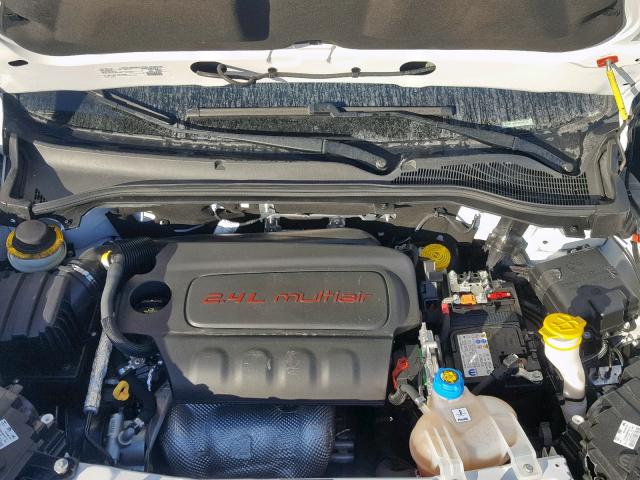 ZFBERFAB7H6F48140 - 2017 RAM PROMASTER 白色 照片 7