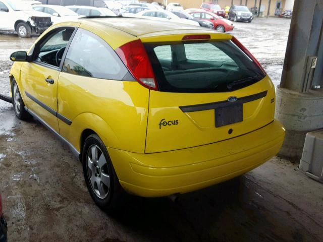 3FAFP313X1R132867 - 2001 FORD FOCUS ZX3 YELLOW photo 3