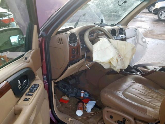 1GKDT13S622310399 - 2002 GMC ENVOY MAROON photo 9