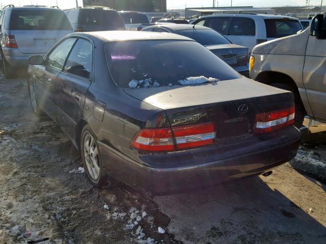 JT8BF28G1Y5093242 - 2000 LEXUS ES 300 BLACK photo 3