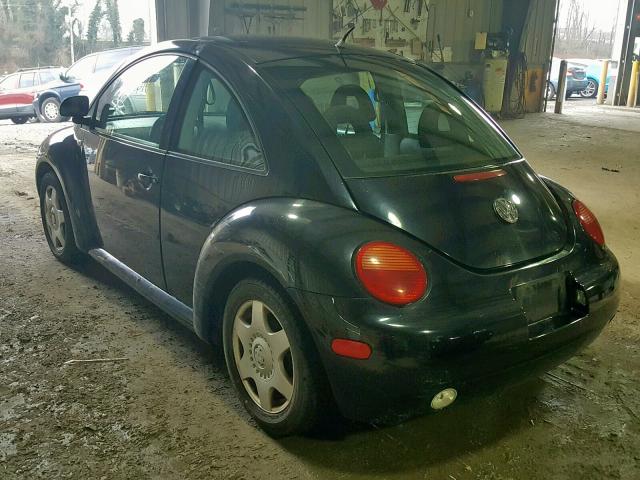 3VWCC21C5YM433781 - 2000 VOLKSWAGEN NEW BEETLE BLACK photo 3