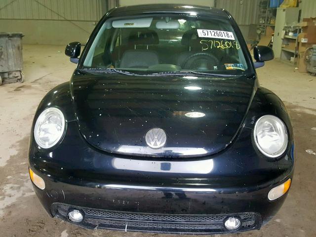 3VWCC21C5YM433781 - 2000 VOLKSWAGEN NEW BEETLE BLACK photo 9