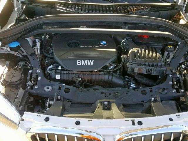 WBXHT3C34H5F68175 - 2017 BMW X1 XDRIVE2 WHITE photo 7