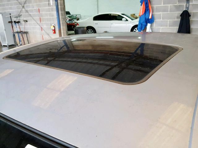 1LNHM87A22Y634916 - 2002 LINCOLN LS SILVER photo 9