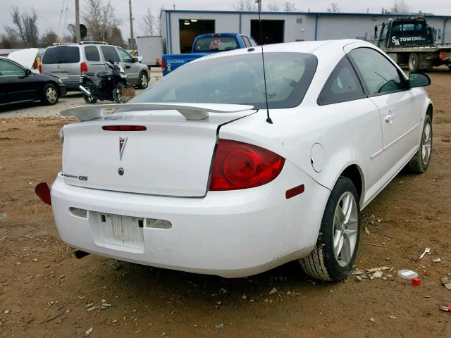 1G2AL15F177244566 - 2007 PONTIAC G5 WHITE photo 4