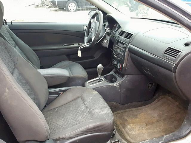 1G2AL15F177244566 - 2007 PONTIAC G5 WHITE photo 5