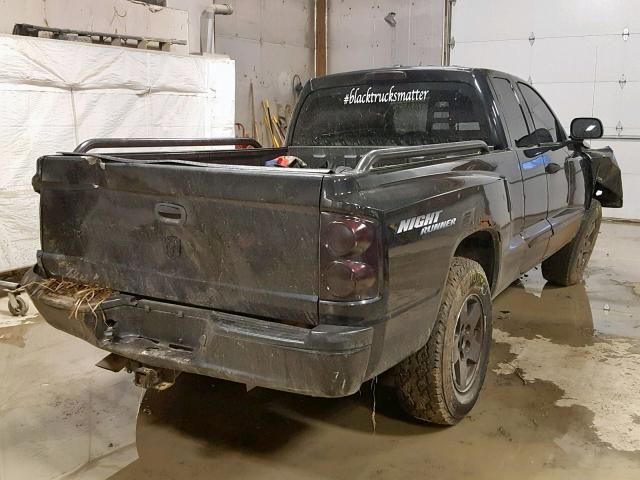 1D7HE42J36S707856 - 2006 DODGE DAKOTA SLT BLACK photo 4