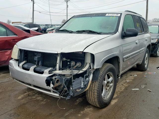 1GKDS13S442403511 - 2004 GMC ENVOY SILVER photo 2