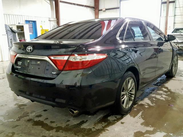 4T1BF1FKXHU372693 - 2017 TOYOTA CAMRY LE BLACK photo 4