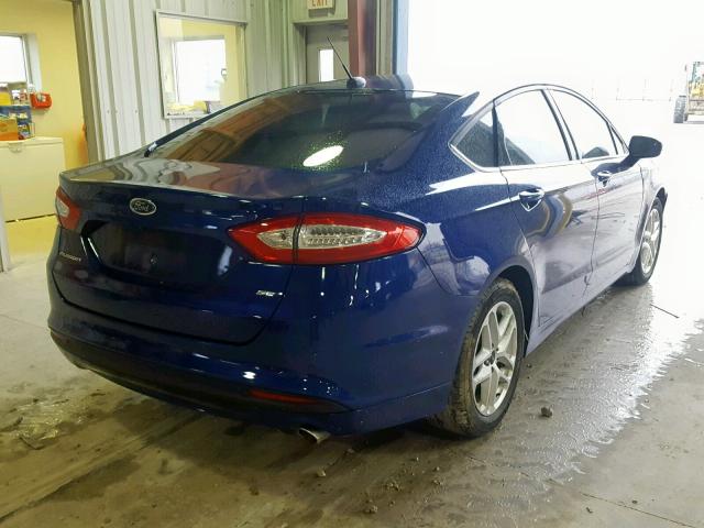 3FA6P0H70GR278792 - 2016 FORD FUSION SE BLUE photo 4