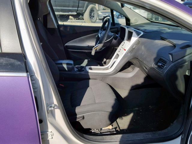 1G1RC6E44BU101804 - 2011 CHEVROLET VOLT PURPLE photo 5