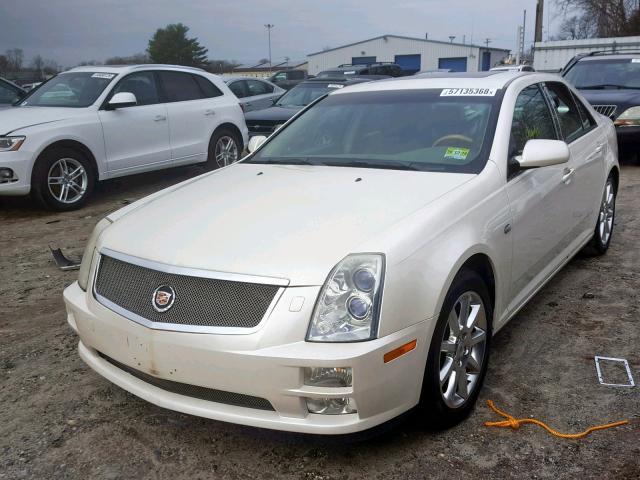 1G6DC67AX50223151 - 2005 CADILLAC STS WHITE photo 2