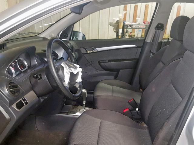 KL1TD56E09B627369 - 2009 CHEVROLET AVEO LS SILVER photo 5
