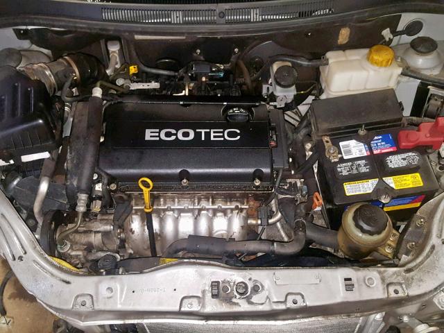 KL1TD56E09B627369 - 2009 CHEVROLET AVEO LS SILVER photo 7