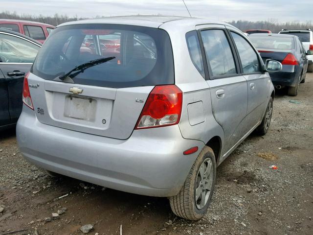 KL1TD66667B715628 - 2007 CHEVROLET AVEO BASE Gümüş foto 4
