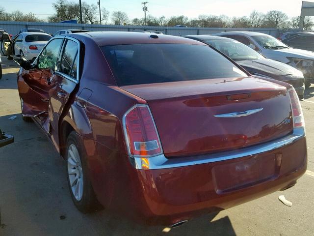 2C3CCAAG5DH658621 - 2013 CHRYSLER 300 RED photo 3