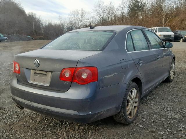 3VWDG71K27M040333 - 2007 VOLKSWAGEN JETTA 2.5 GRAY photo 4