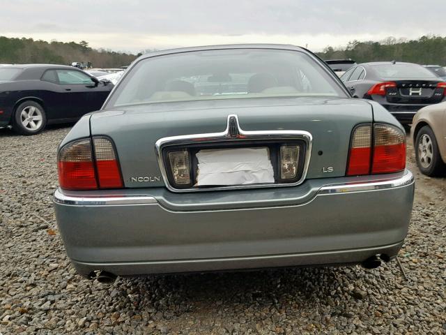 1LNHM86S35Y630677 - 2005 LINCOLN LS أخضر صورة 9
