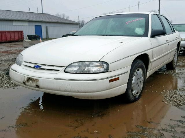 2G1WL52J611187070 - 2001 CHEVROLET LUMINA WHITE photo 2