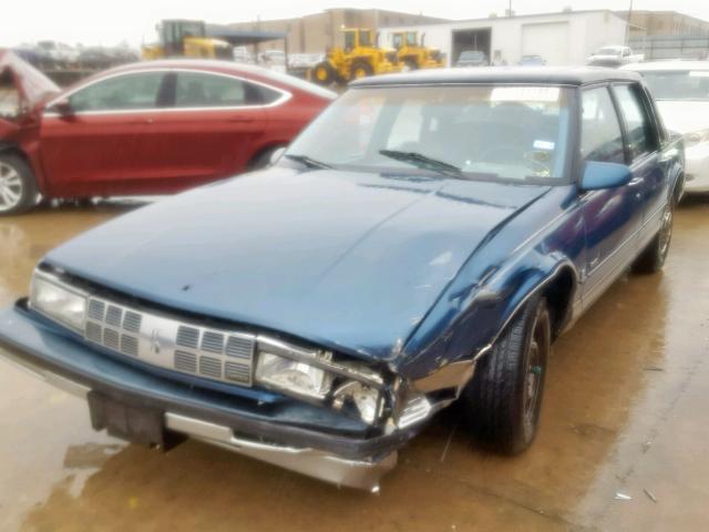 1G3CW54CXL4317519 - 1990 OLDSMOBILE 98 REGENCY BLUE photo 2