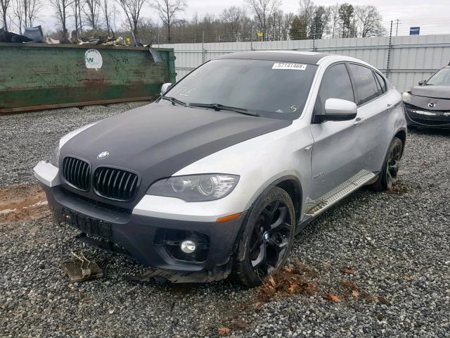 5UXFG8C57BLZ95792 - 2011 BMW X6 XDRIVE5 Күміс фото 2