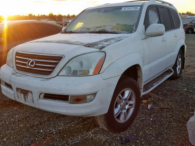 JTJBT20X160118475 - 2006 LEXUS GX 470 WHITE photo 2