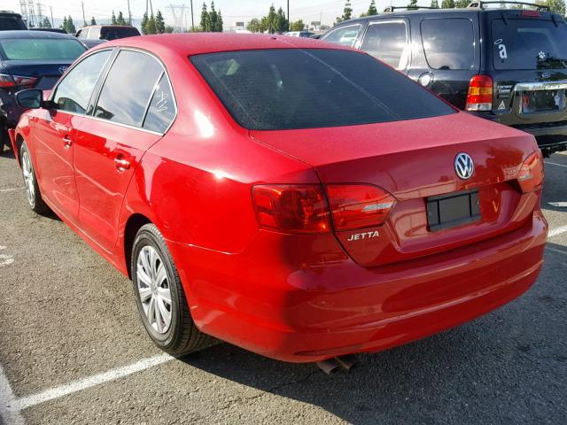 3VW2K7AJ4EM235053 - 2014 VOLKSWAGEN JETTA BASE RED photo 3