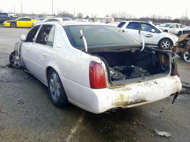 1G6KF57984U167801 - 2004 CADILLAC DEVILLE DT WHITE photo 3